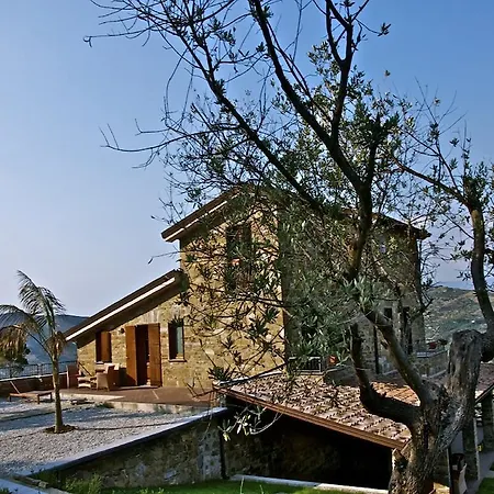 Liseda 4*
