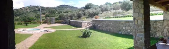 Alojamento de Acomodação e Pequeno-almoço Liseda Castellabate